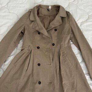 Divided , elegant Tan Fit & Flare Trench Coat, size 10